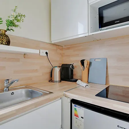 Apartment Charmant Studio Aubervilliers *